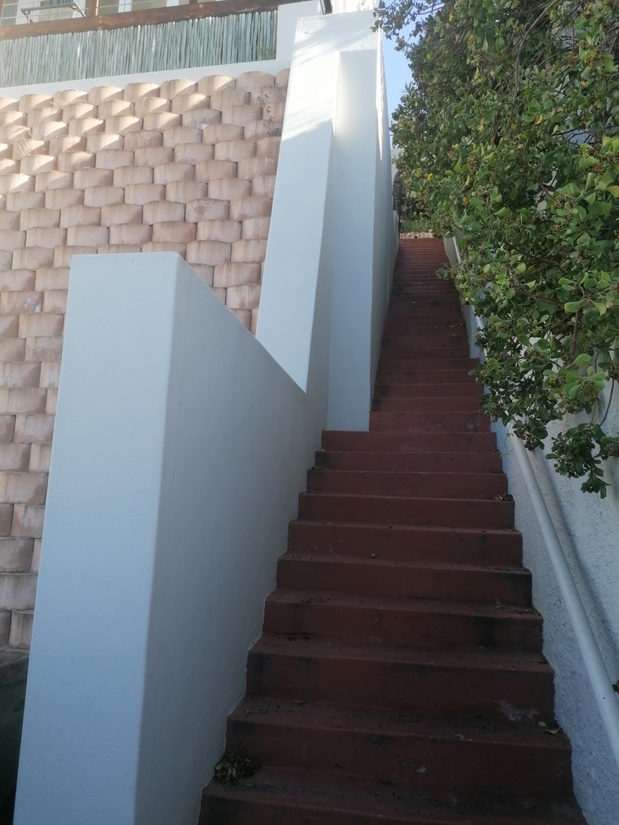 To Let 3 Bedroom Property for Rent in Fish Hoek Western Cape